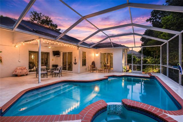 3530 FOX SQUIRREL LANE, Valrico, FL 33596