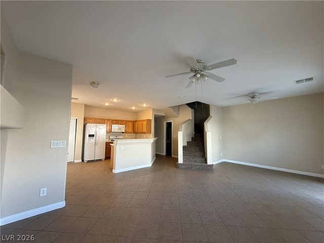 1069 Slate Crossing Lane 2, Henderson, NV 89002