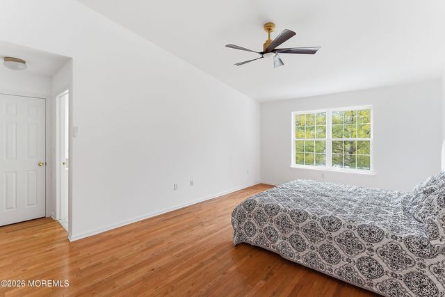 35 Harbor Bay Circle 384, Laurence Harbor, NJ 08879