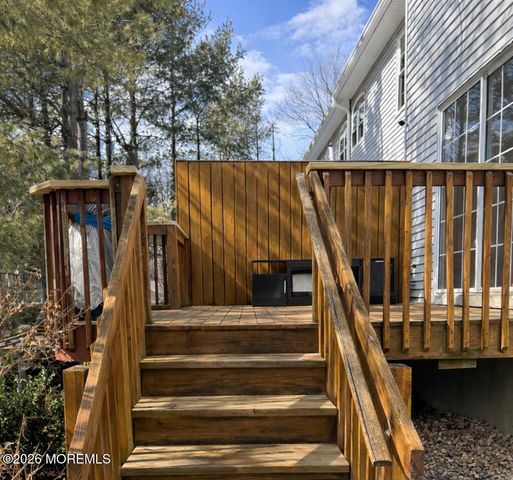 35 Harbor Bay Circle 384, Laurence Harbor, NJ 08879