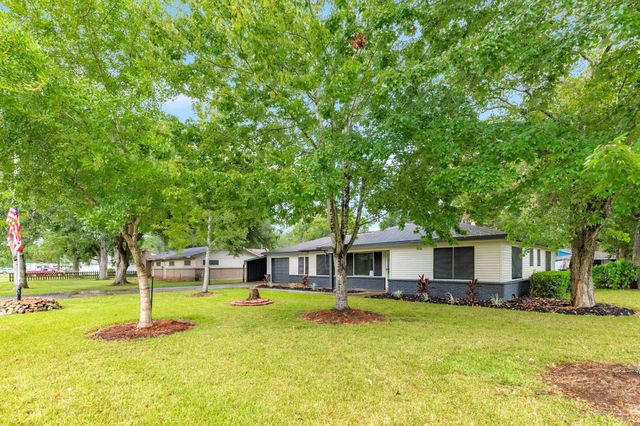 902 Brockman Street, Sweeny, TX 77480