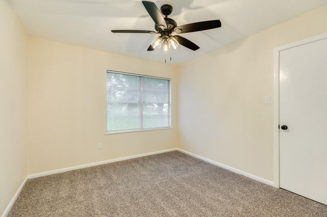 902 Brockman Street, Sweeny, TX 77480