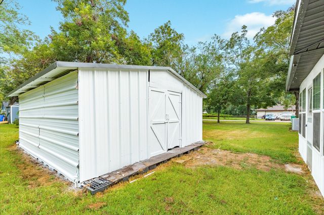 902 Brockman Street, Sweeny, TX 77480