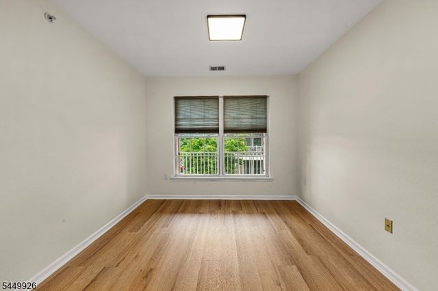 127 Chariot Ct, Piscataway Twp., NJ 08854