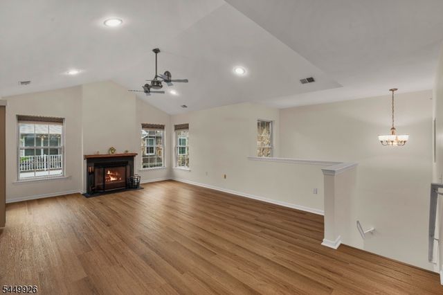 127 Chariot Ct, Piscataway Twp., NJ 08854