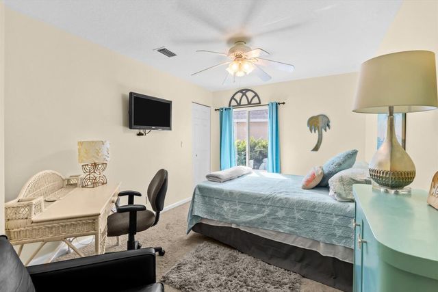 4668 SE Winter Haven Court, Stuart, FL 34997