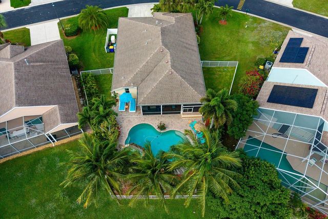 4668 SE Winter Haven Court, Stuart, FL 34997