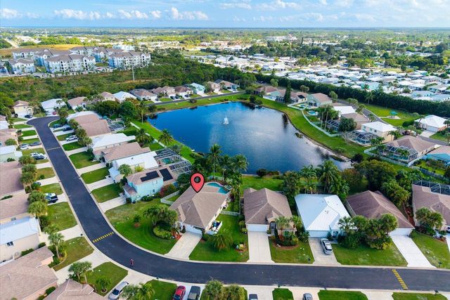 4668 SE Winter Haven Court, Stuart, FL 34997