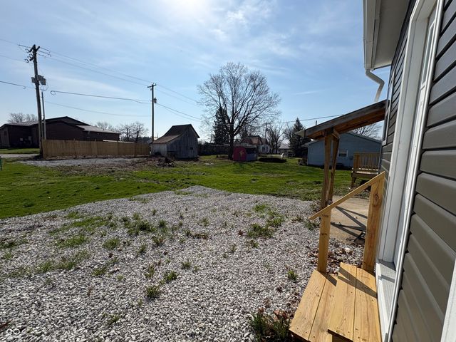 151 S Grant Street, Cloverdale, IN 46120