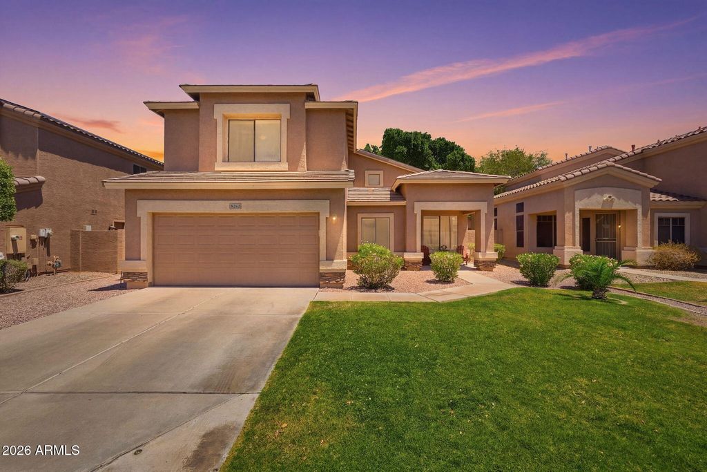 8242 W MELINDA Lane, Peoria, AZ 85382