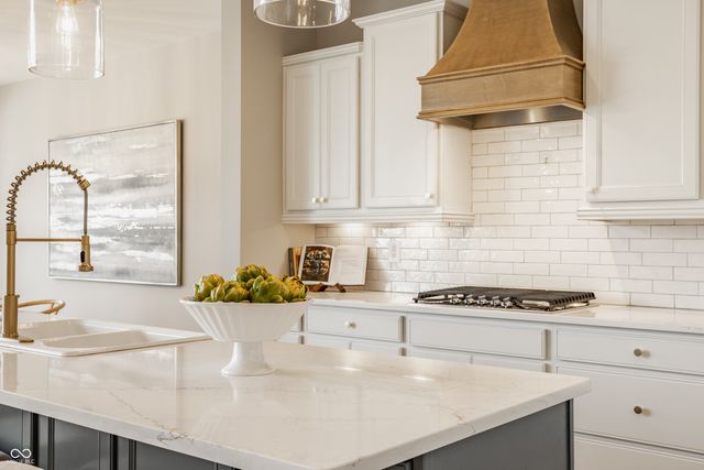 5778 Bentbrook Drive, Bargersville, IN 46106