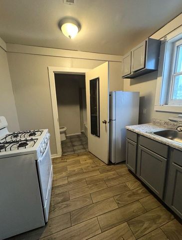 4716 Mccook Avenue, East Chicago, IN 46312