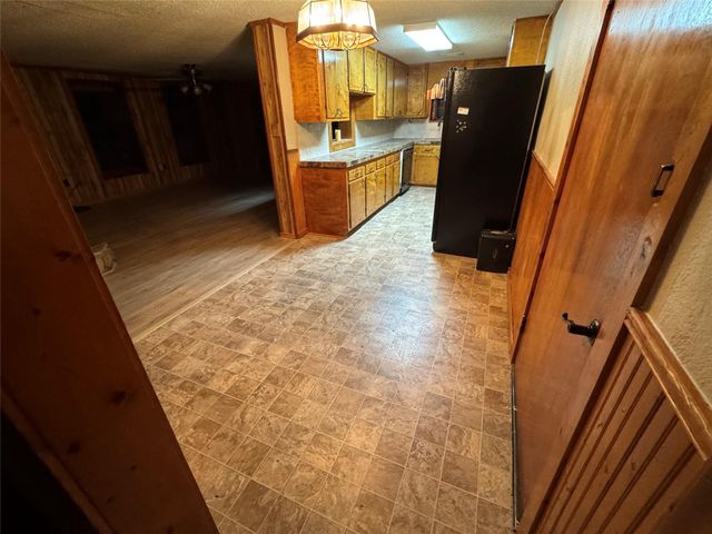 201 2nd Street, Brazoria, TX 77422