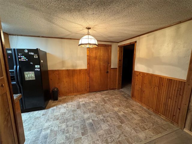 201 2nd Street, Brazoria, TX 77422