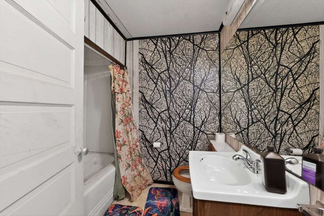 308 S San Jacinto Street, Whitney, TX 76692