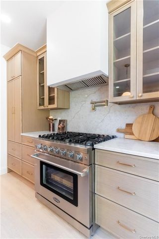 1231 Putnam Avenue, Brooklyn, NY 11221