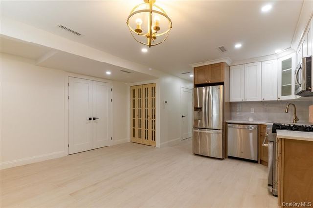 1231 Putnam Avenue, Brooklyn, NY 11221