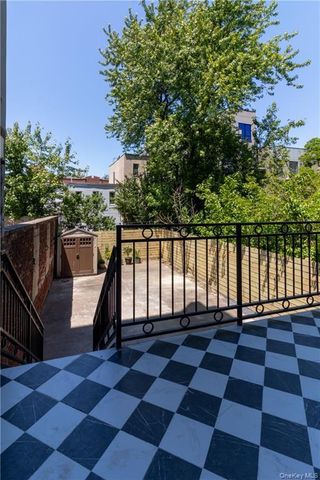 1231 Putnam Avenue, Brooklyn, NY 11221