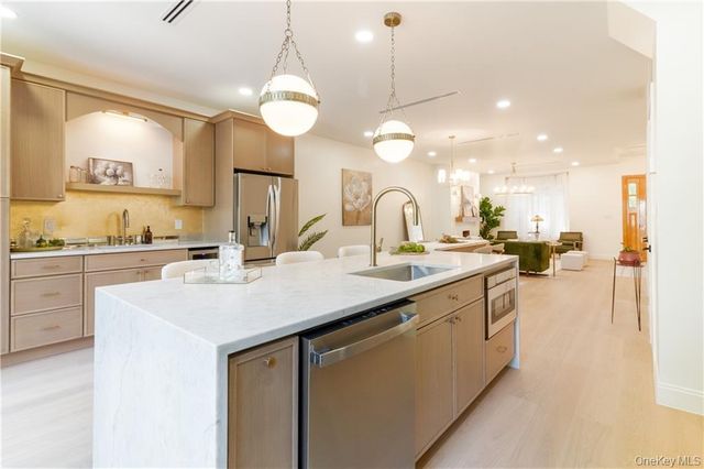 1231 Putnam Avenue, Brooklyn, NY 11221