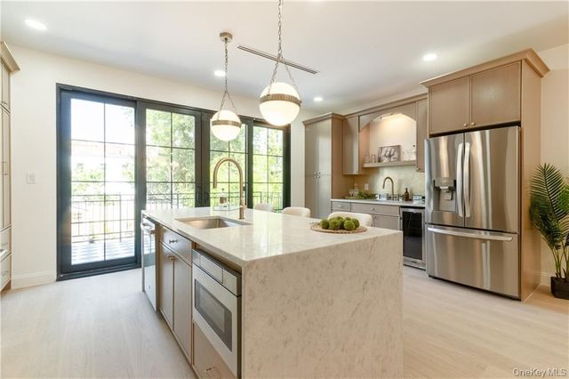 1231 Putnam Avenue, Brooklyn, NY 11221