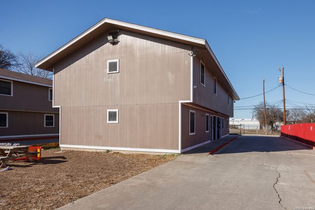 222 Merida, San Antonio, TX 78207