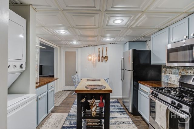 5937 Legend Court, Hoschton, GA 30548