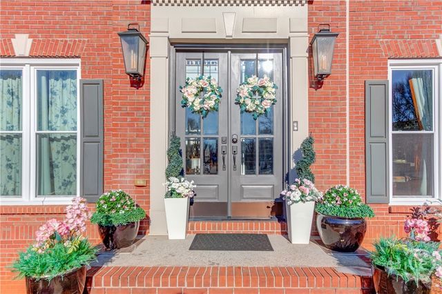 5937 Legend Court, Hoschton, GA 30548