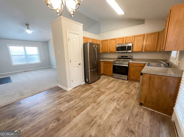 6584 Snowbird Lane, Douglasville, GA 30134