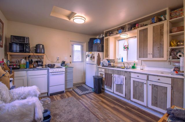 1714 Peach Avenue, Mckinleyville, CA 95519