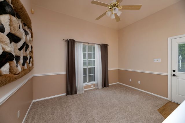 2610 Pinevalley Drive, Arlington, TX 76001
