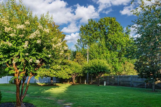 2610 Pinevalley Drive, Arlington, TX 76001