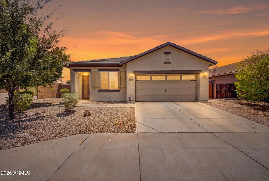 25399 W HEATHERMOOR Drive, Buckeye, AZ 85326 — exterior
