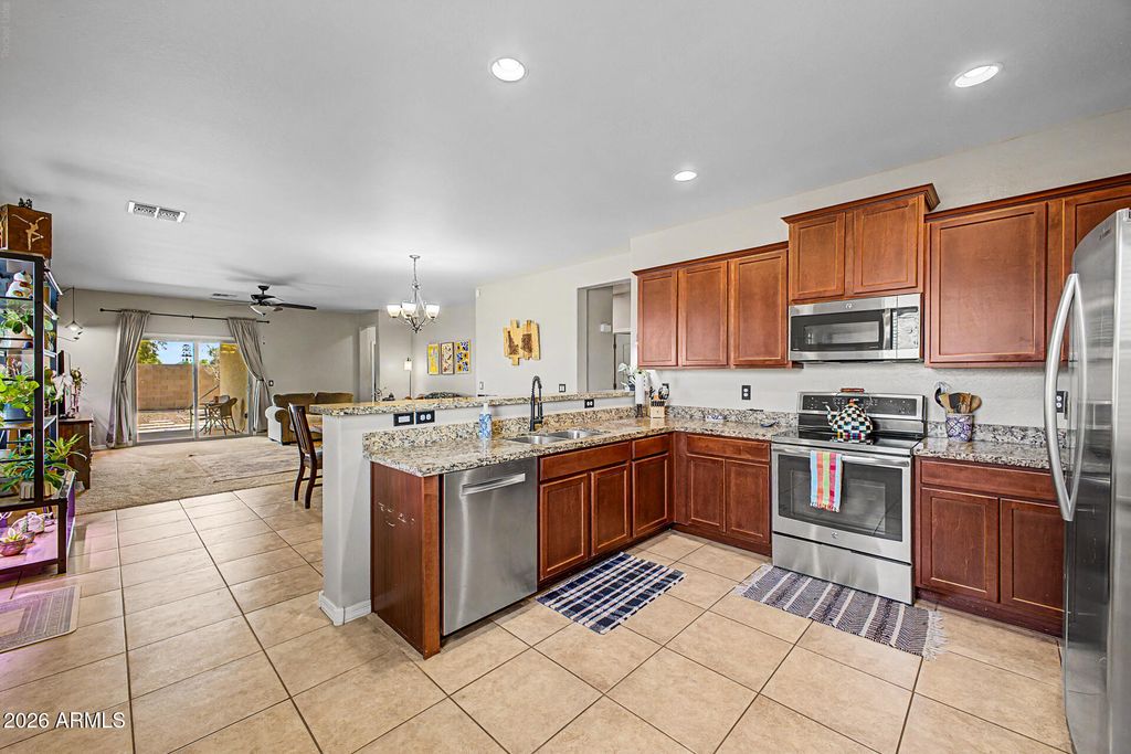 25399 W HEATHERMOOR Drive, Buckeye, AZ 85326 — photo 4