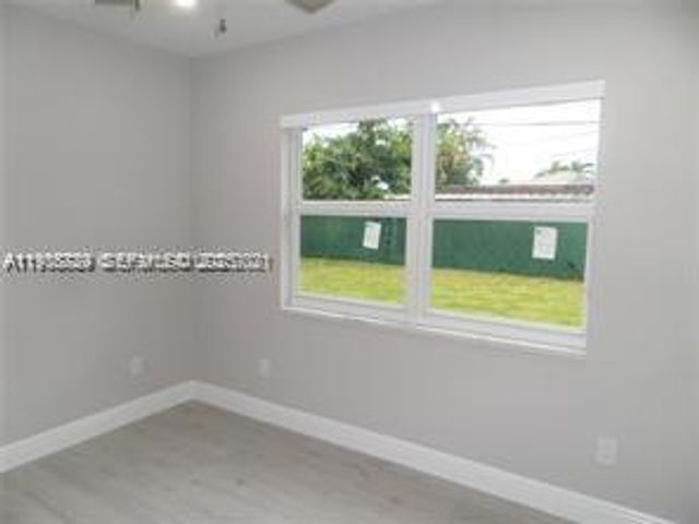 6540 W 11th Ave 0, Hialeah, FL 33012