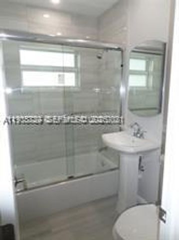 6540 W 11th Ave 0, Hialeah, FL 33012