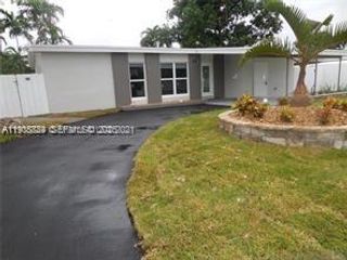 6540 W 11th Ave 0, Hialeah, FL 33012