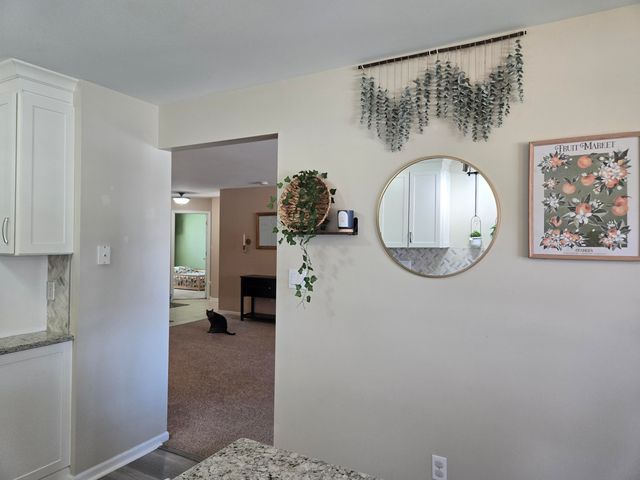 948 Veterans Lane, Crown Point, IN 46307