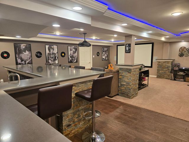 948 Veterans Lane, Crown Point, IN 46307
