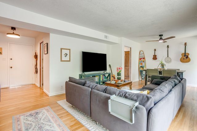 2904 Martin Lydon Avenue, Fort Worth, TX 76133