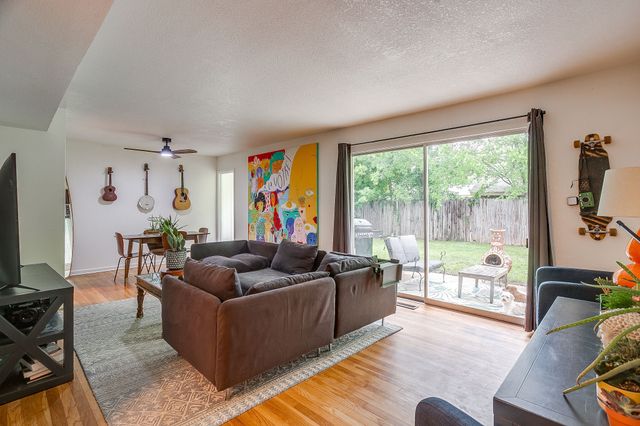 2904 Martin Lydon Avenue, Fort Worth, TX 76133