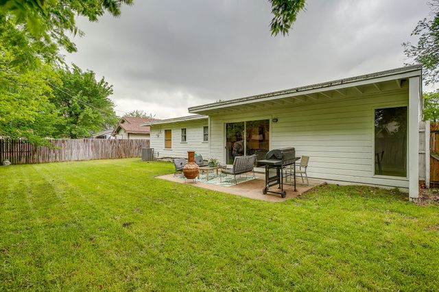 2904 Martin Lydon Avenue, Fort Worth, TX 76133