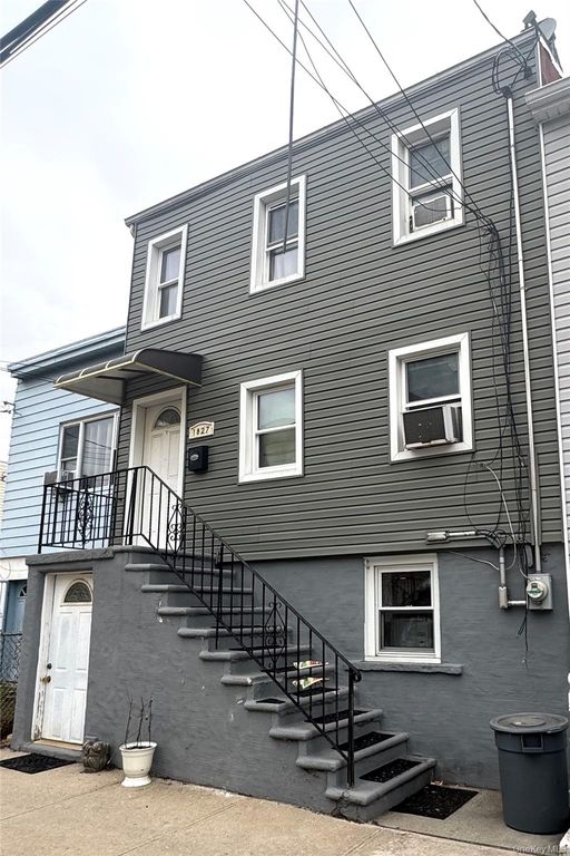 1827 26th Avenue, Astoria, NY 11102