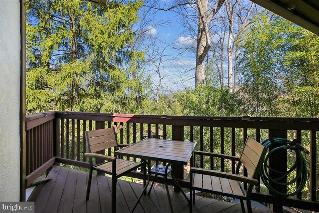 6317 POE RD, Bethesda, MD 20817