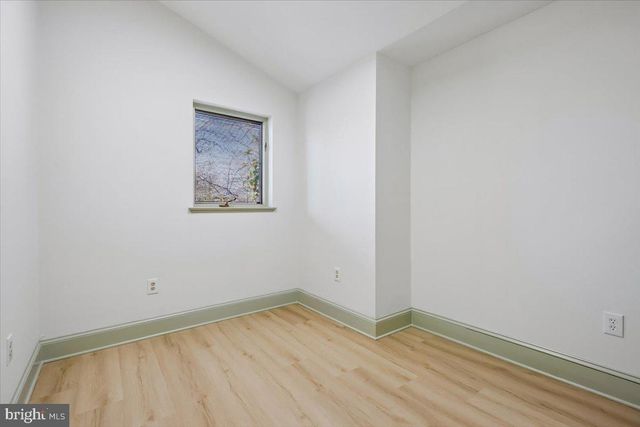 6317 POE RD, Bethesda, MD 20817