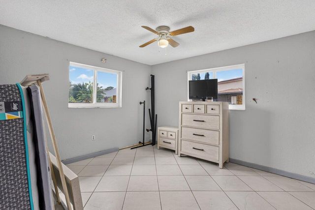2011 SW 99TH Terrace, Miramar, FL 33025