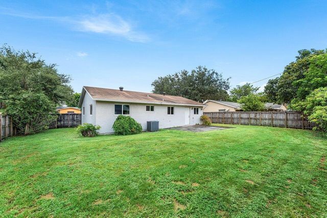 2011 SW 99TH Terrace, Miramar, FL 33025