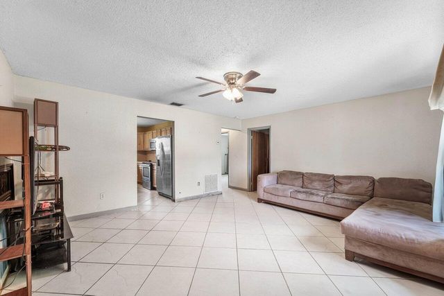 2011 SW 99TH Terrace, Miramar, FL 33025