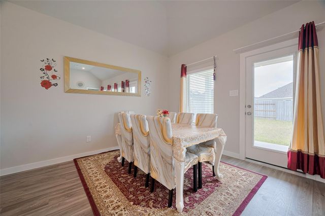 8619 Jetty Glen Drive, Cypress, TX 77433