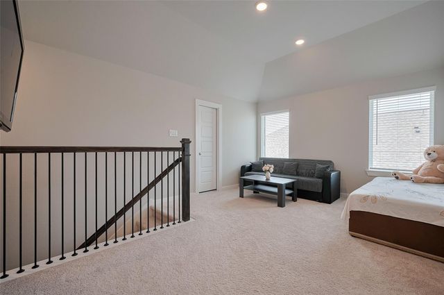 8619 Jetty Glen Drive, Cypress, TX 77433