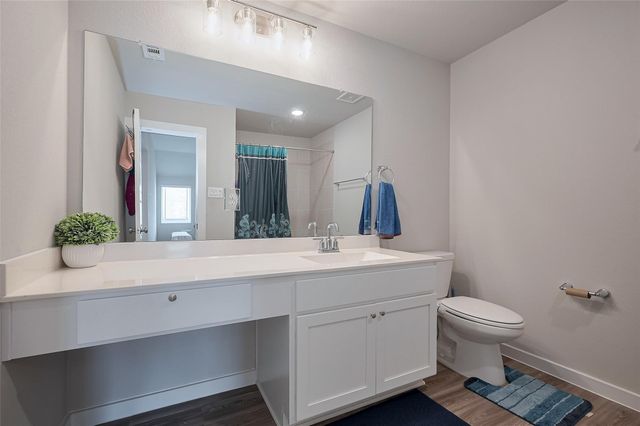 8619 Jetty Glen Drive, Cypress, TX 77433